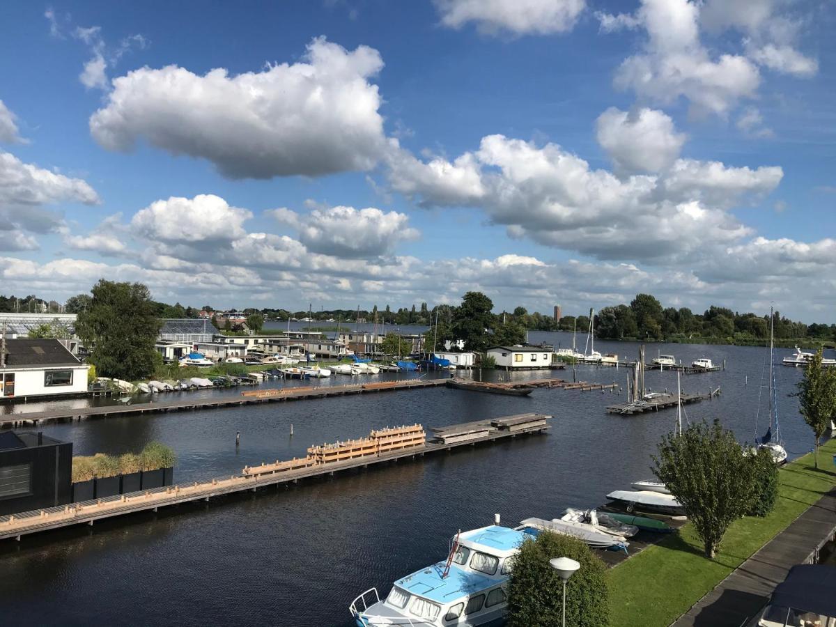 The Boathouse With Boat Villa Aalsmeer Bagian luar foto