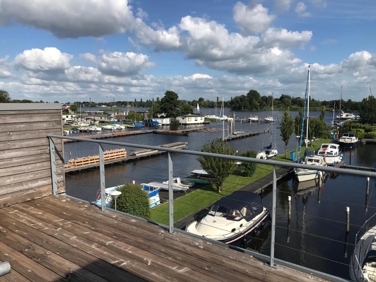 The Boathouse With Boat Villa Aalsmeer Bagian luar foto