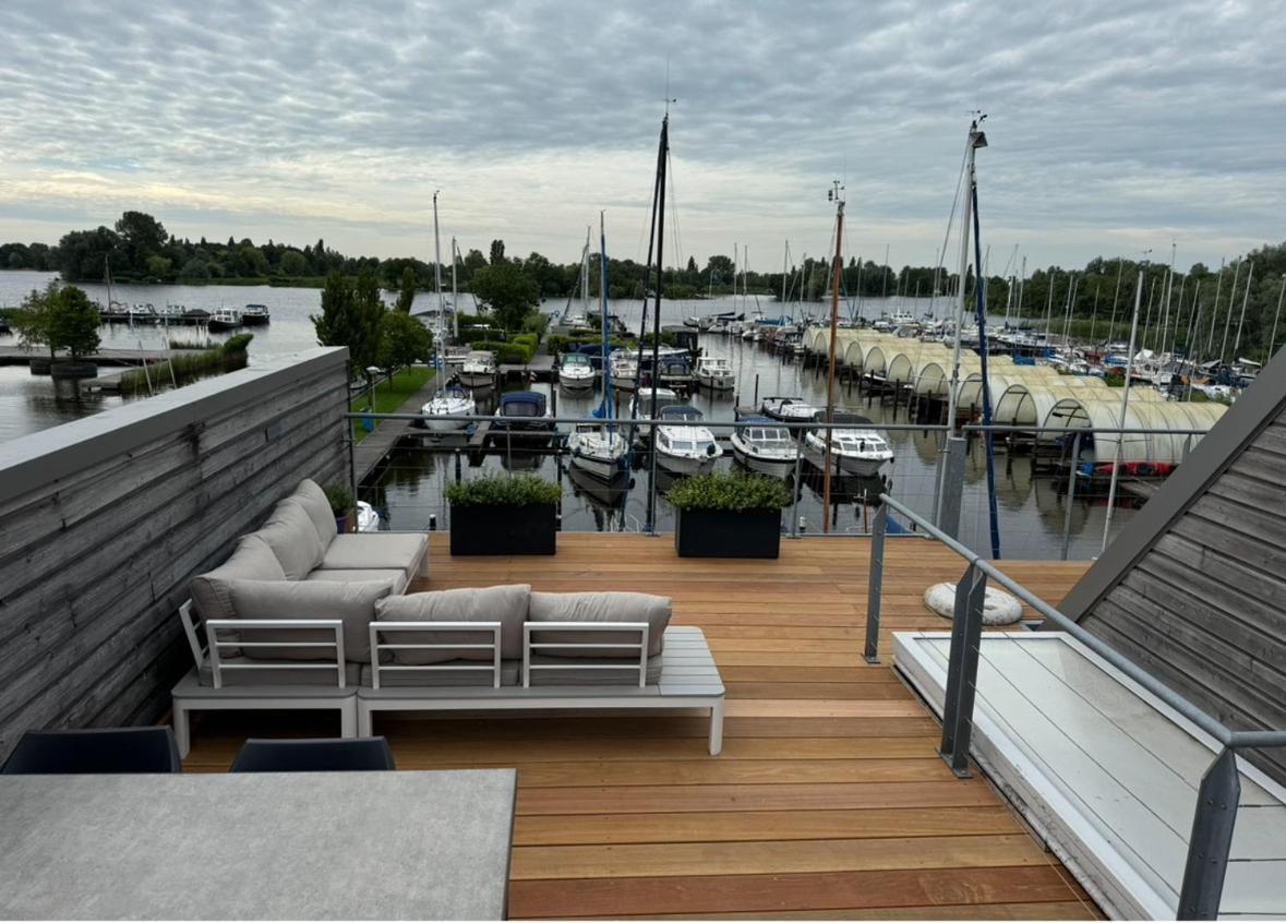 The Boathouse With Boat Villa Aalsmeer Bagian luar foto